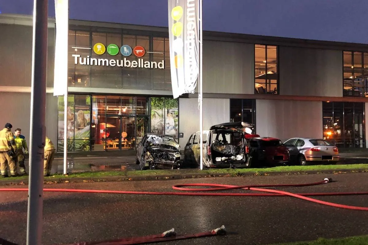 03-12-2025 Autobrand Veghel 01