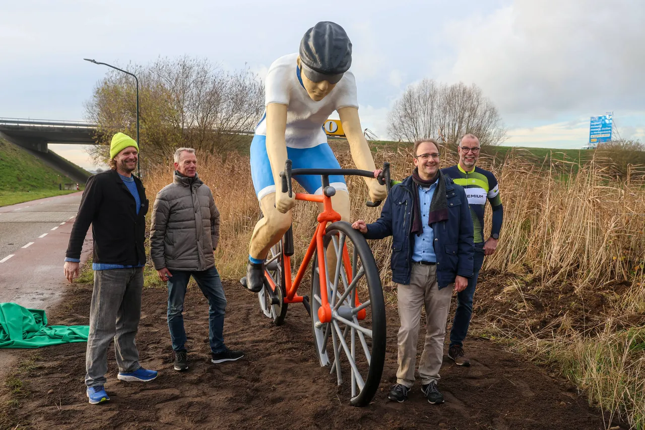 19-12-2025 Fietsers snelfietsroute 02