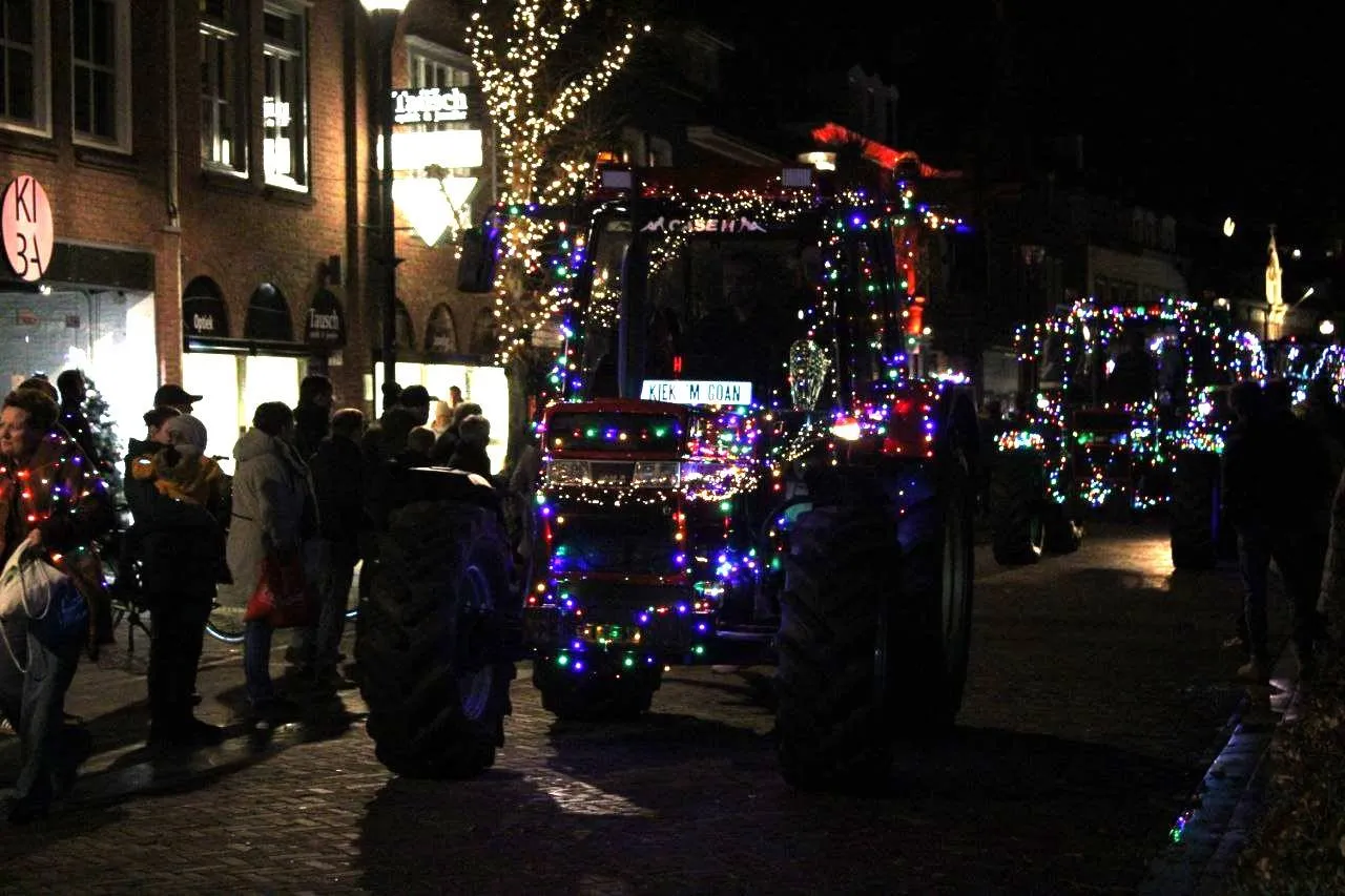 20-12-2025 Verlichte trekkertocht Schijndel 03