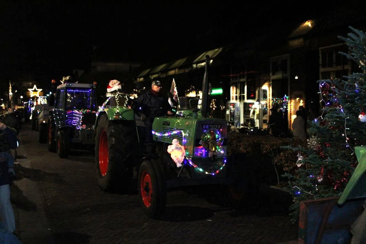 20-12-2025 Verlichte trekkertocht Schijndel 11