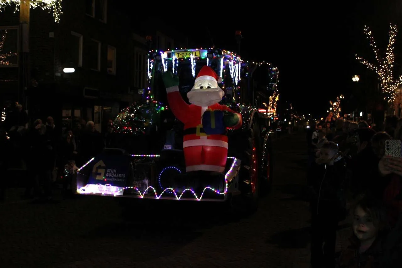 20-12-2025 Verlichte trekkertocht Schijndel 12