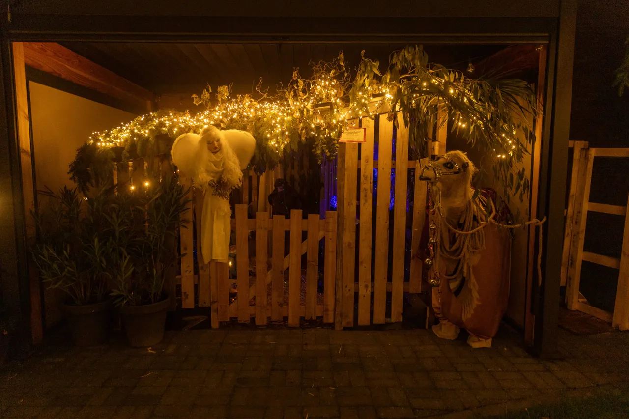 2025-12-12 Opening Kerststallen route Mariaheide-7