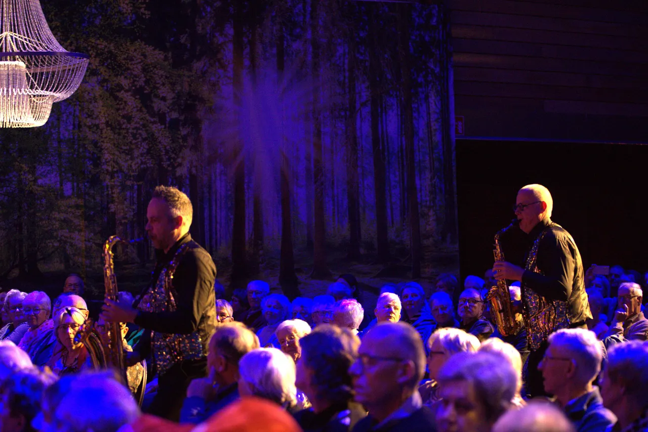 21-12-2025 Kerconcert BB&amp;F 01