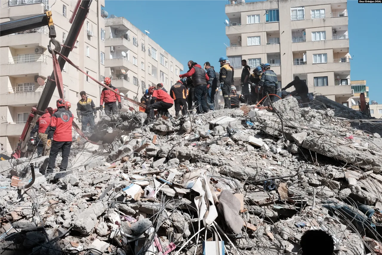 search and rescue work continues on the metin tamer building