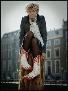 isolde hallensleben