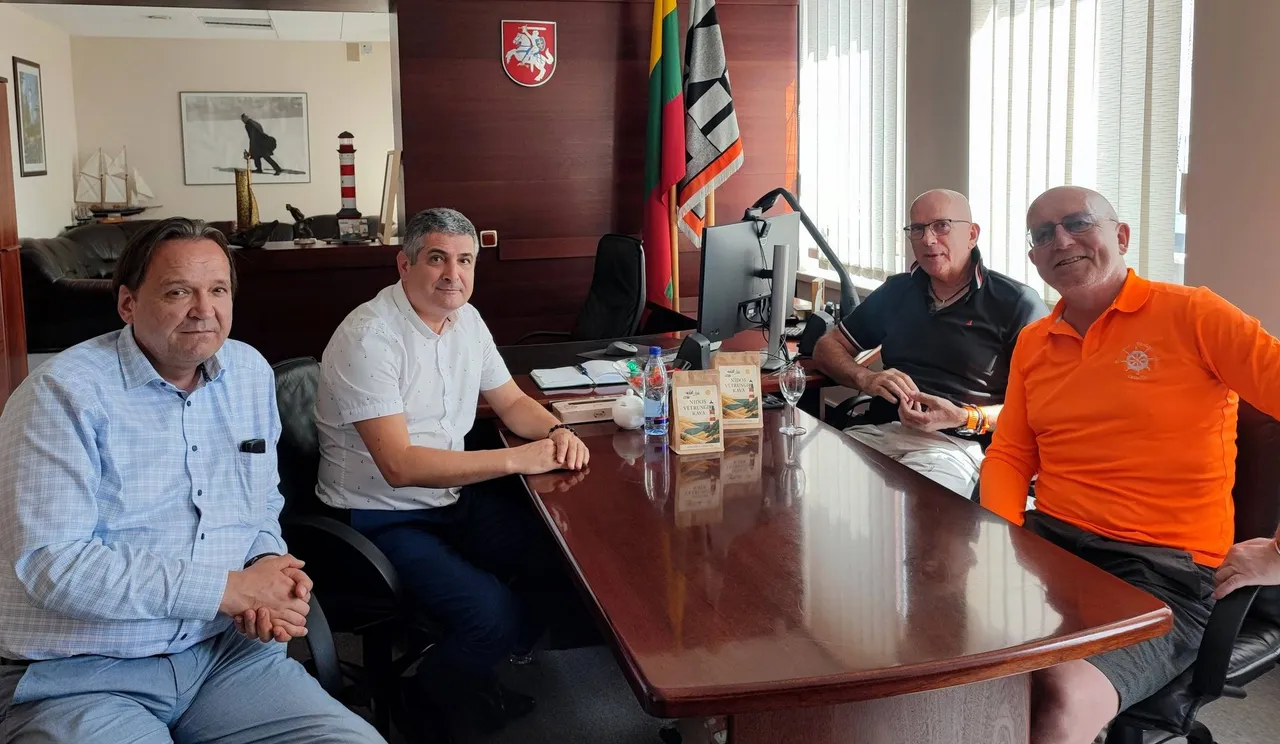 Pasitarimas dėl renginių mero kabinete / Neringos savivaldybės nuotr.
