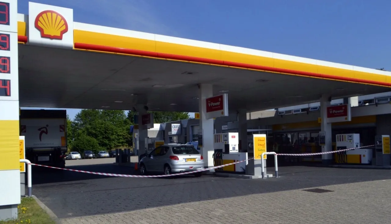 2015 06 25 ongeval shellstation 2