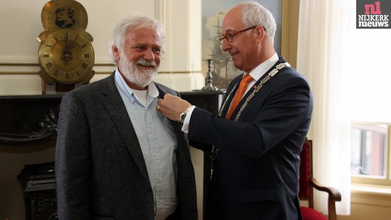 2015 04 24 koningsdag lintjesregen regen 007 poorter