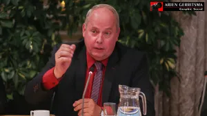 2015 09 23 klompenhouwer 2 300x169