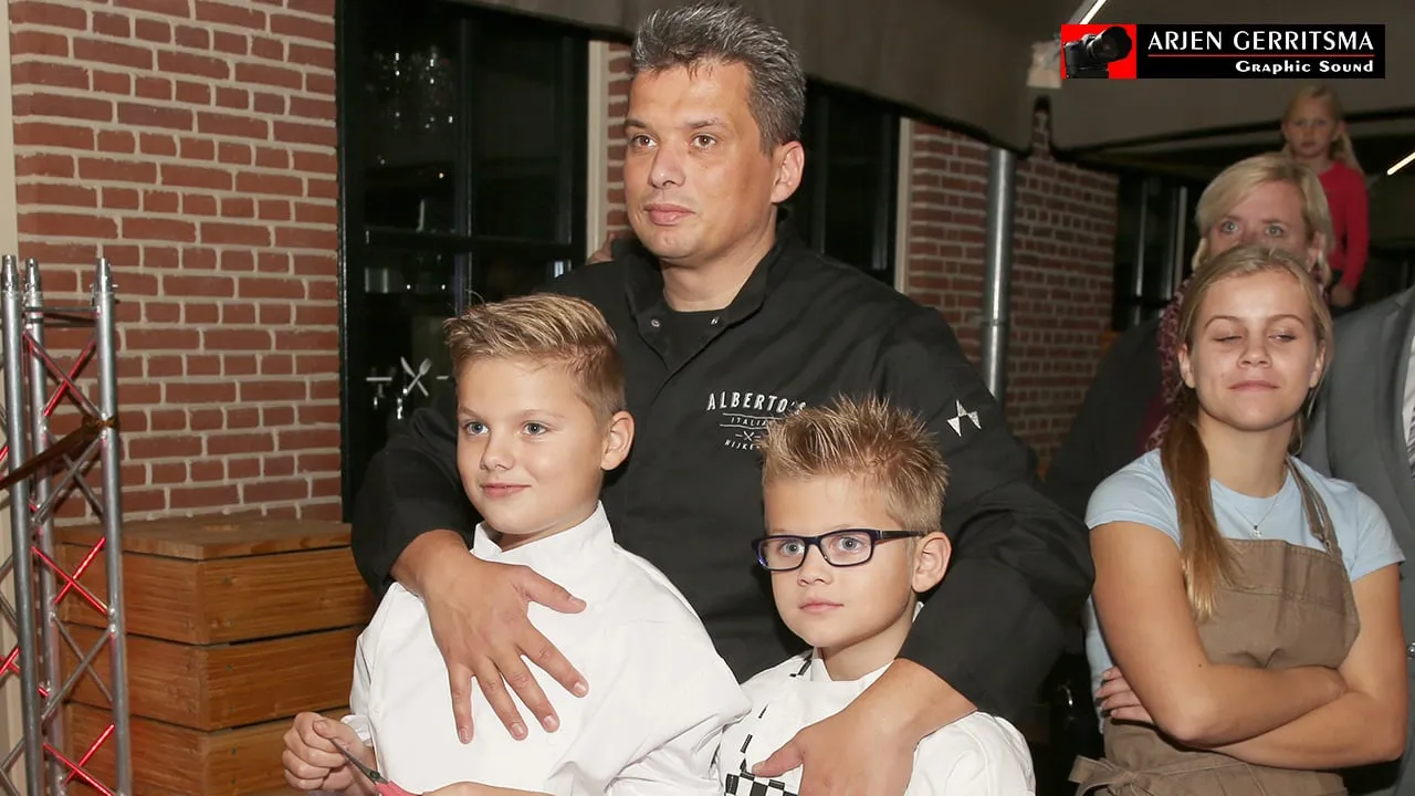 2015 10 26 opening albertos 011