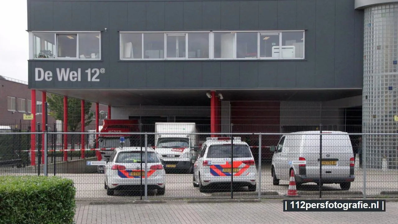 2017 09 06 hoevelaen lijk in vrachtwagen 2