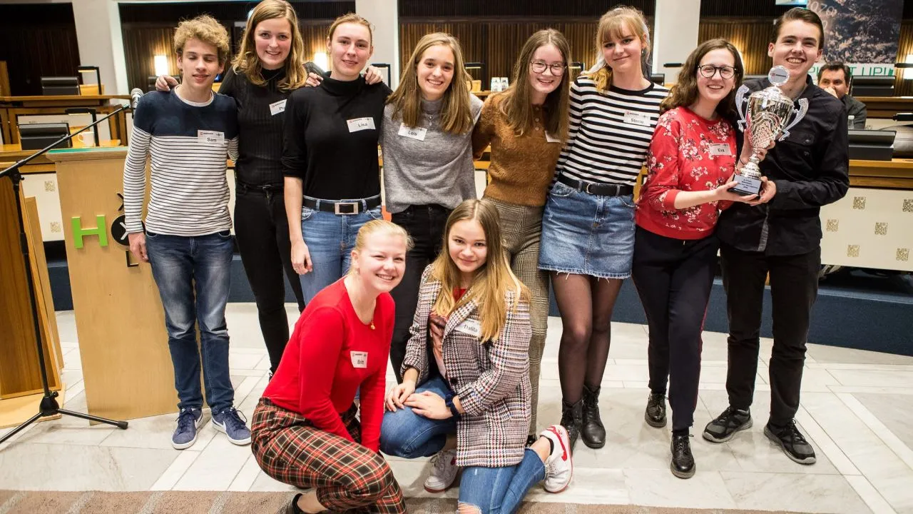 2019 02 06 debatwedstrijd teamfoto corlaer college