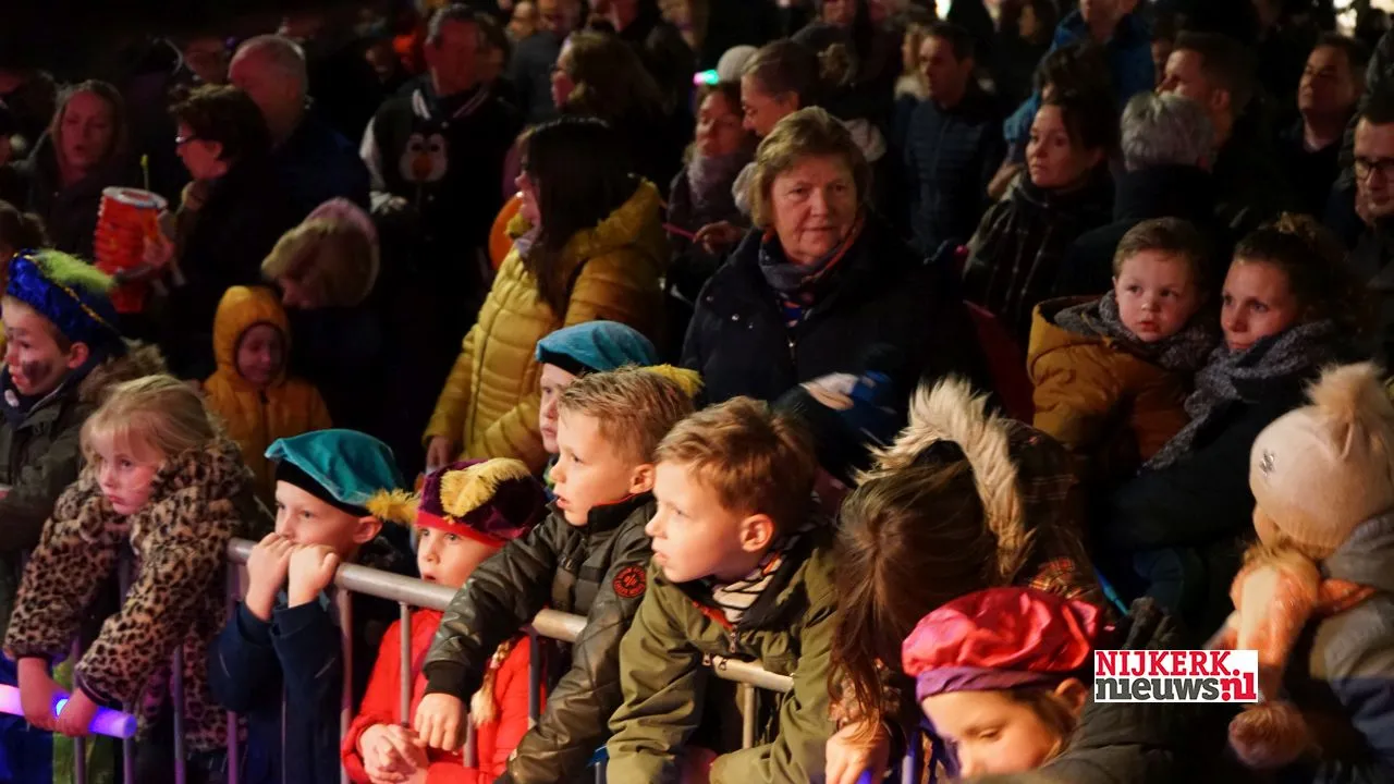 2019 11 29 sinterklaas lampionnen 04