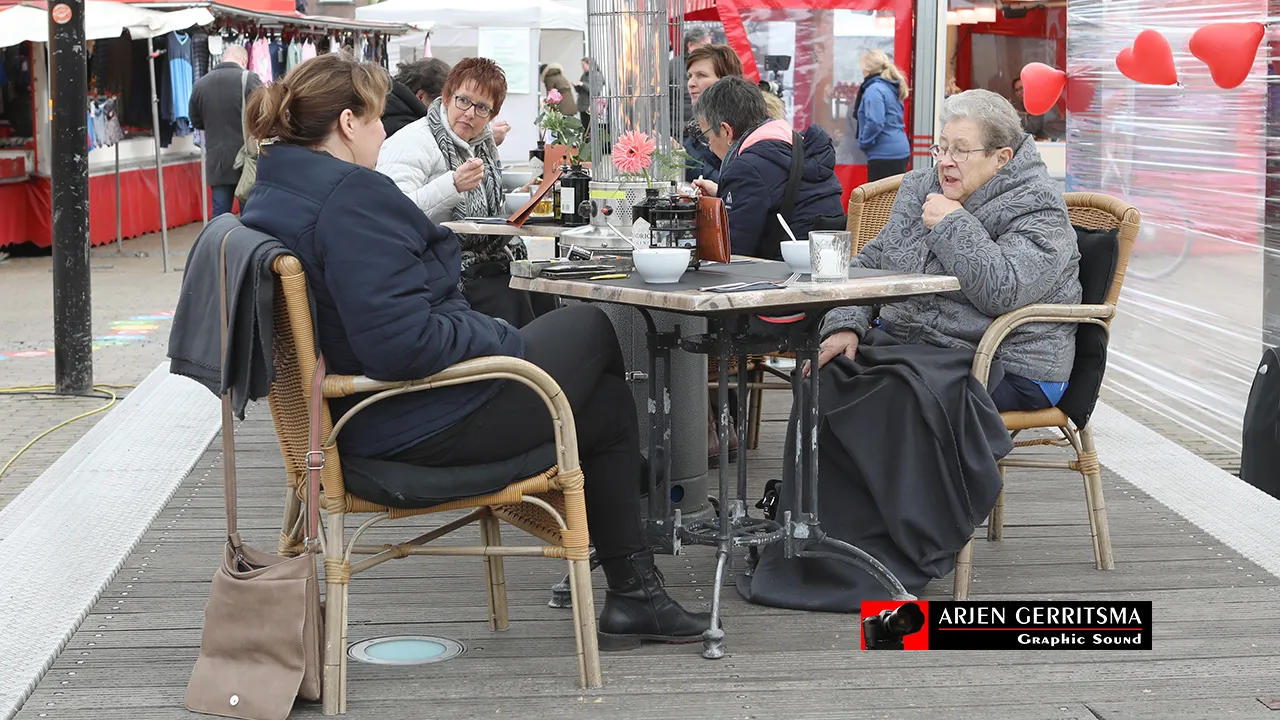 2020 02 14 valentijnsdag markt 01