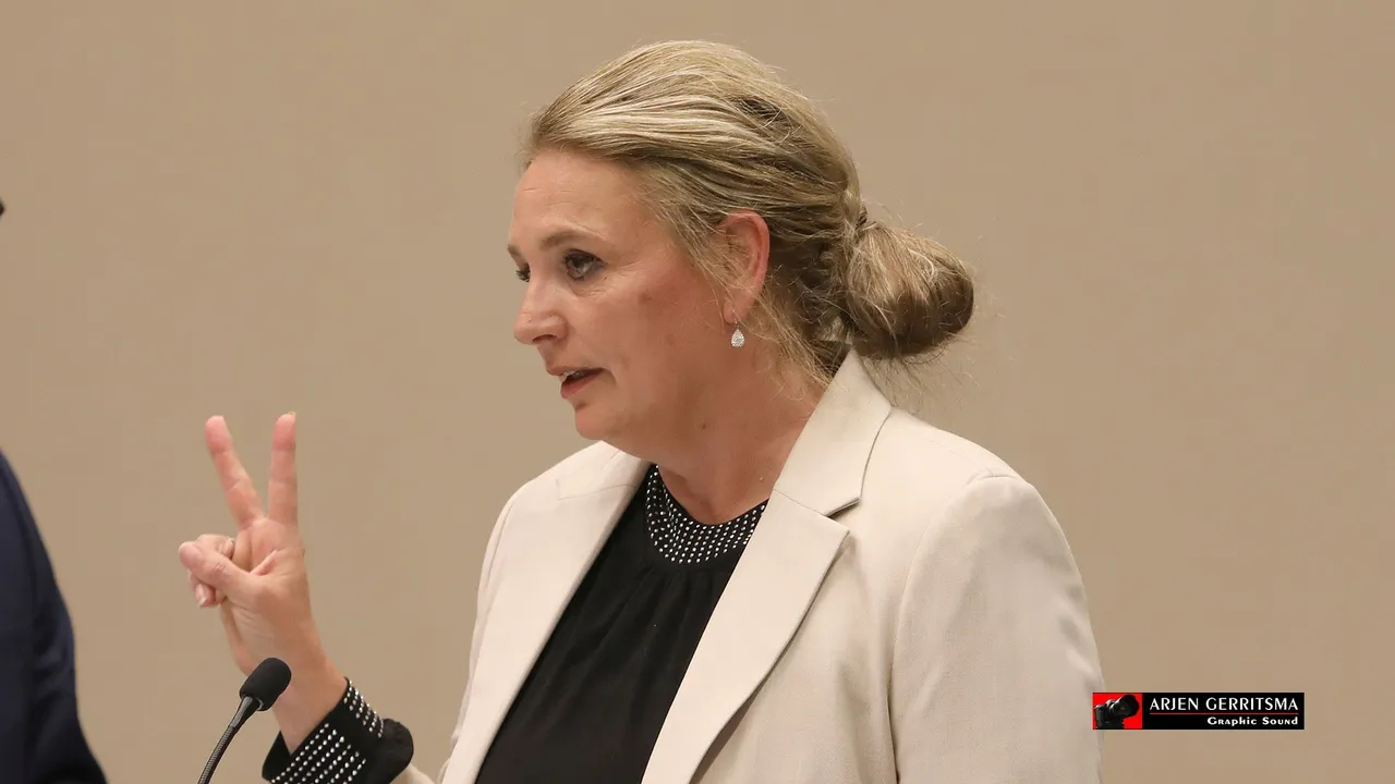 2022 03 30 dyana bezembinder dlp