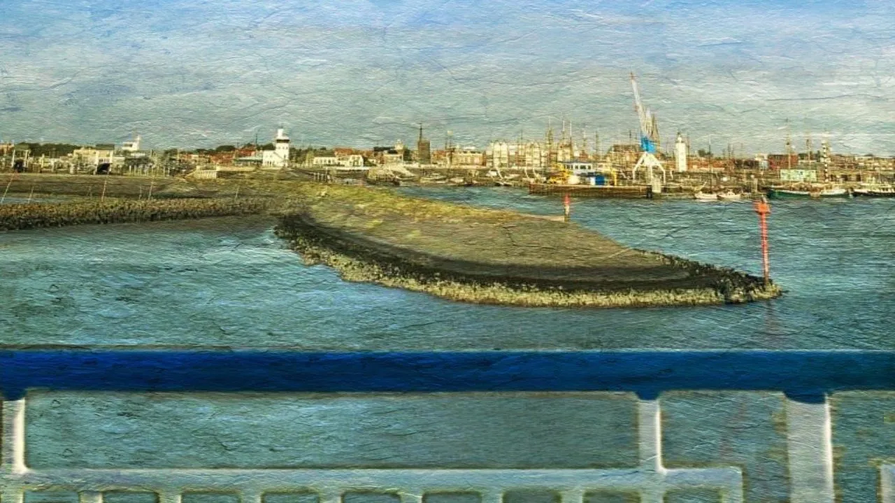 2022 09 02 harlingen vanaf boot bewerkt