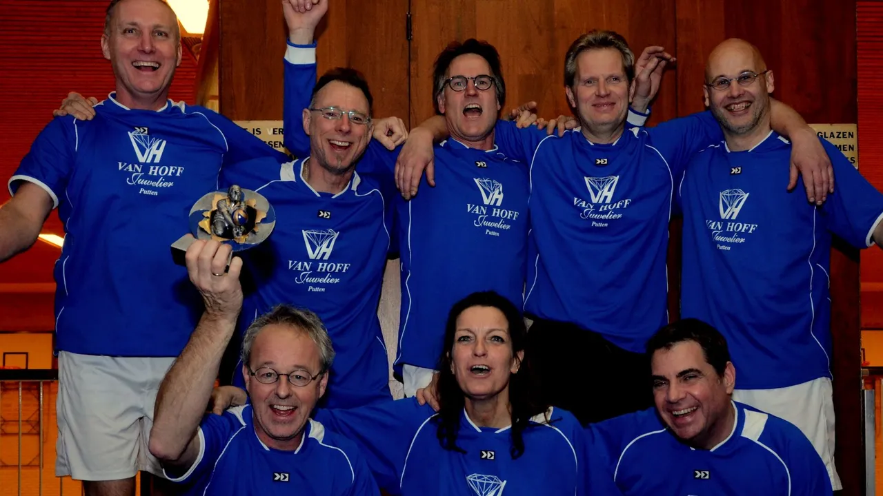 2022 11 26 revonij doggenaar winnaar bgroep in 2013