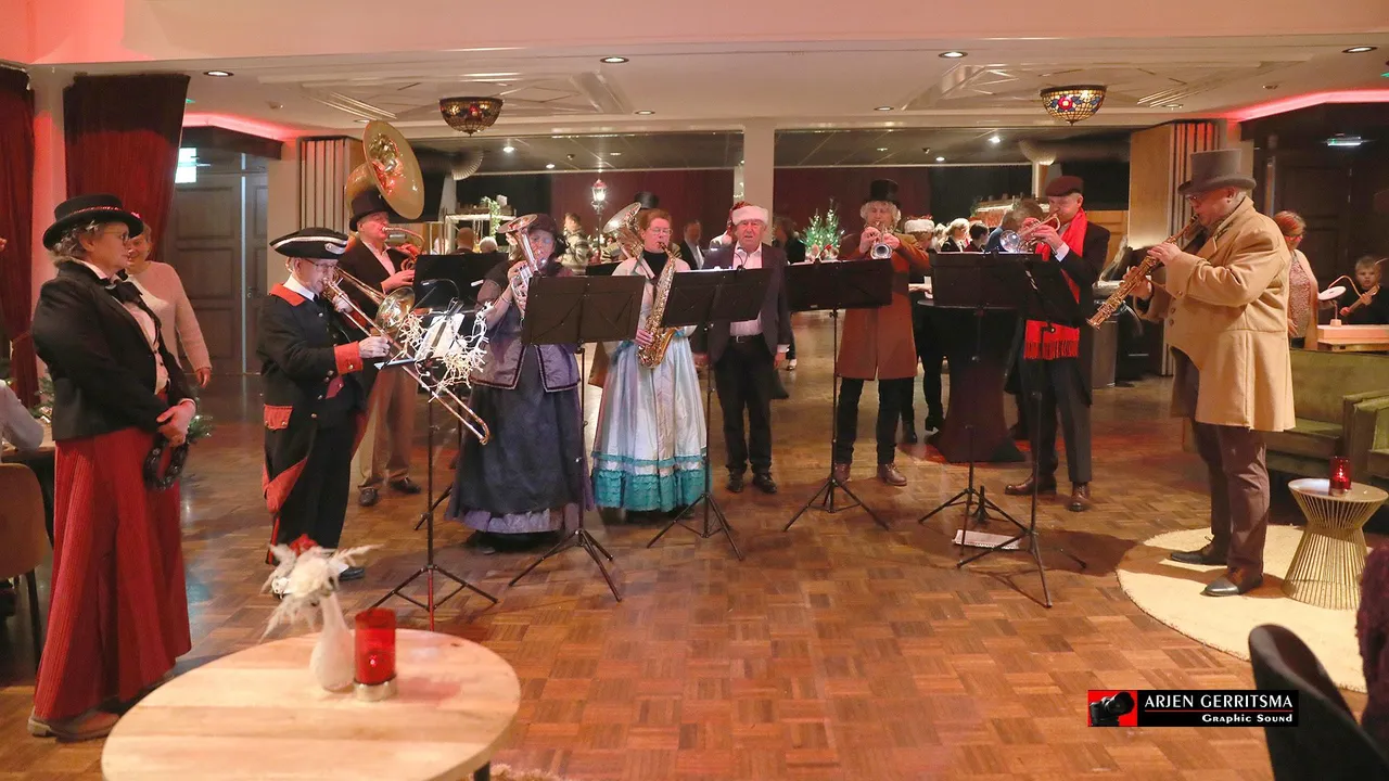 2022 12 12 kertsdiner vd twee arjen l002