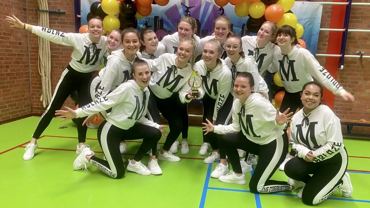 2023 04 02 badabounce mash up