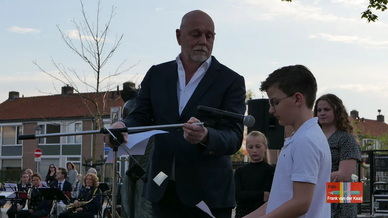 2023 05 04 dodenherdenking nijkerkerveen 13