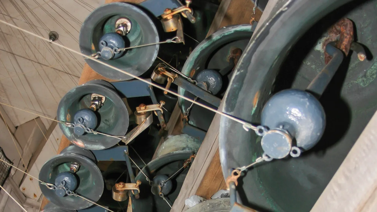 2024 02 01 klokken grote kerk toren