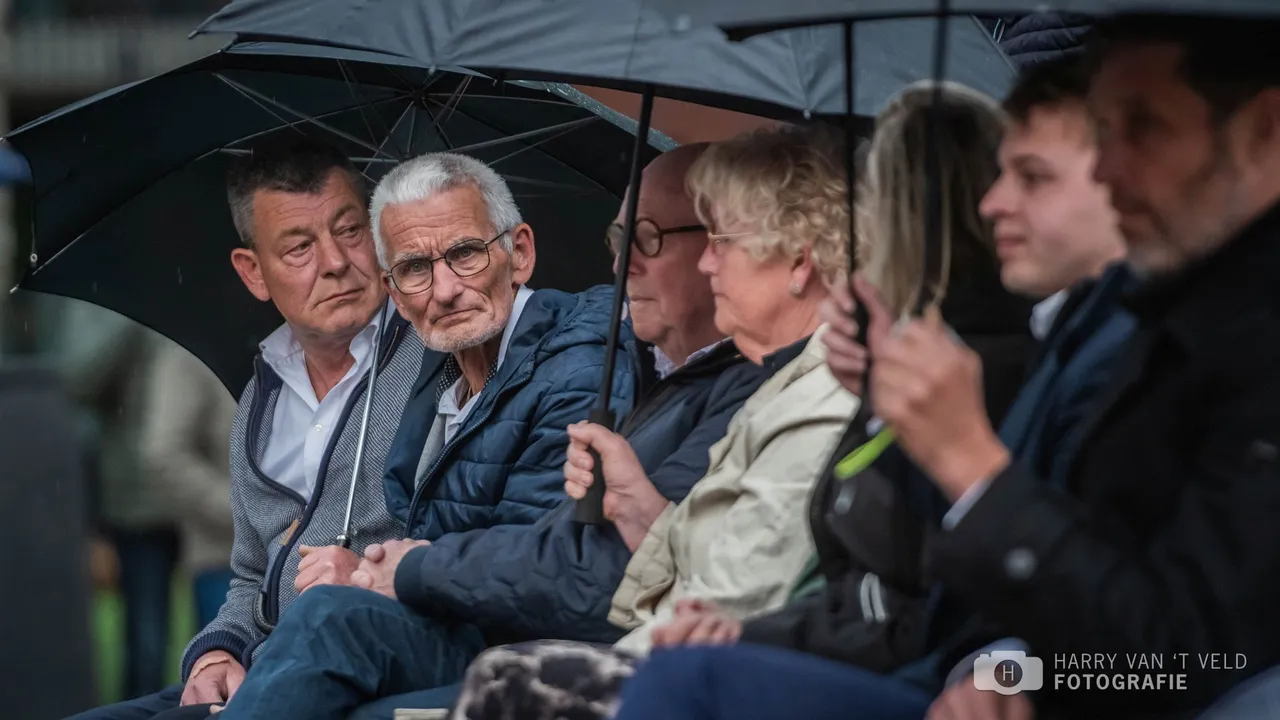 2024 05 04 dodenherdenking nijkerkerveen03