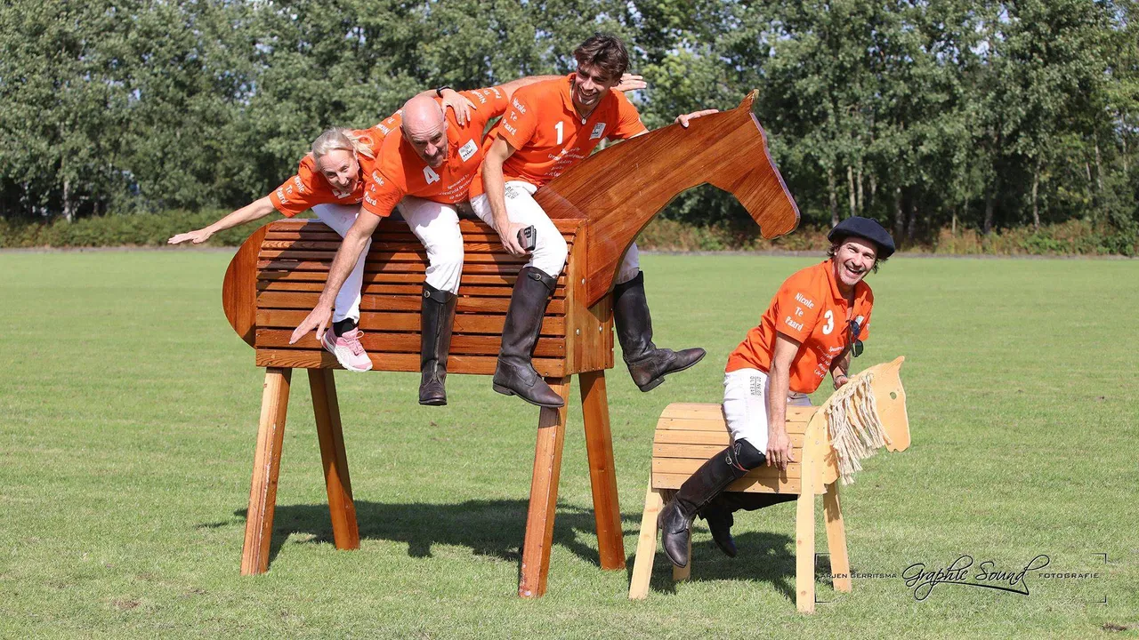 2025-09-14 polo party17