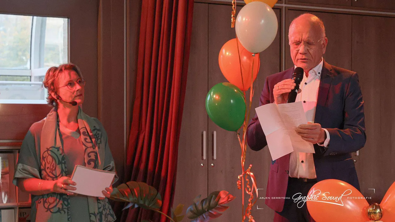 2025-10-30 heropening bibliotheek 37