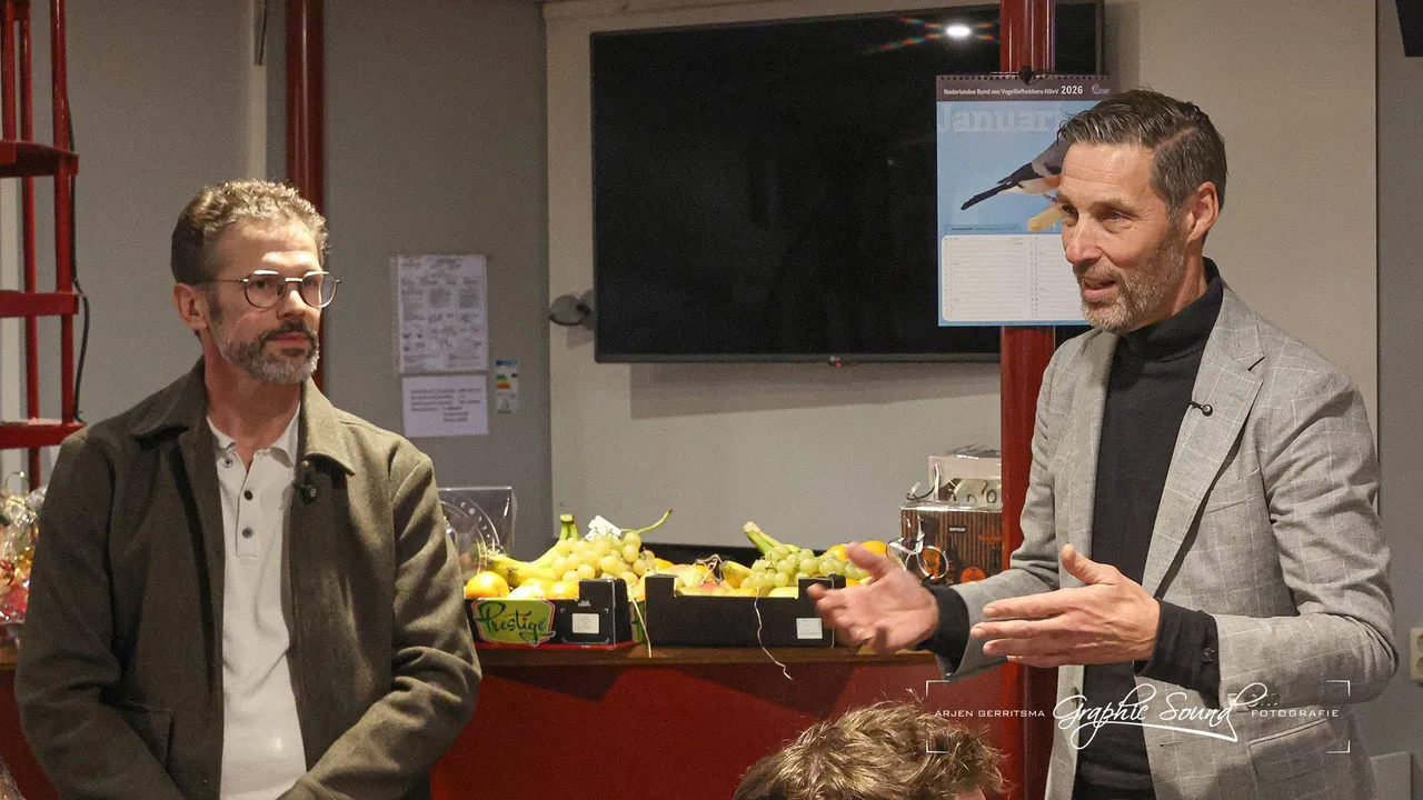 2025-11-05 de vogelvriend 06