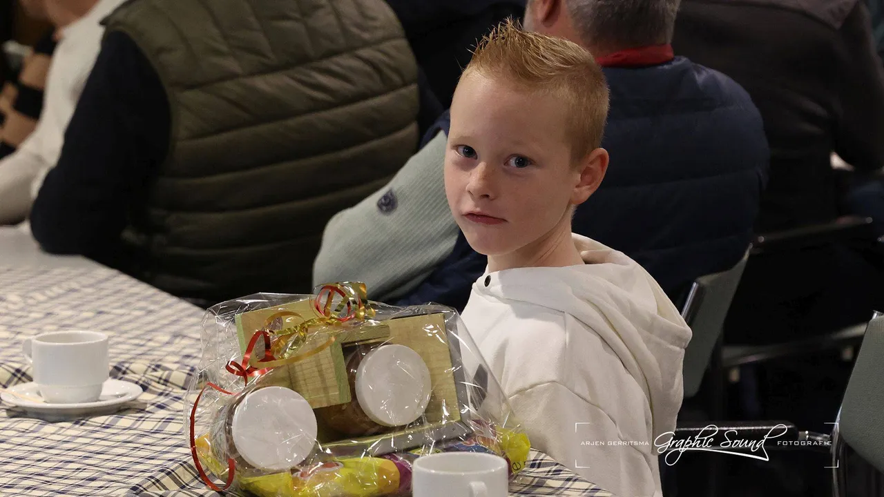 2025-11-05 de vogelvriend 16