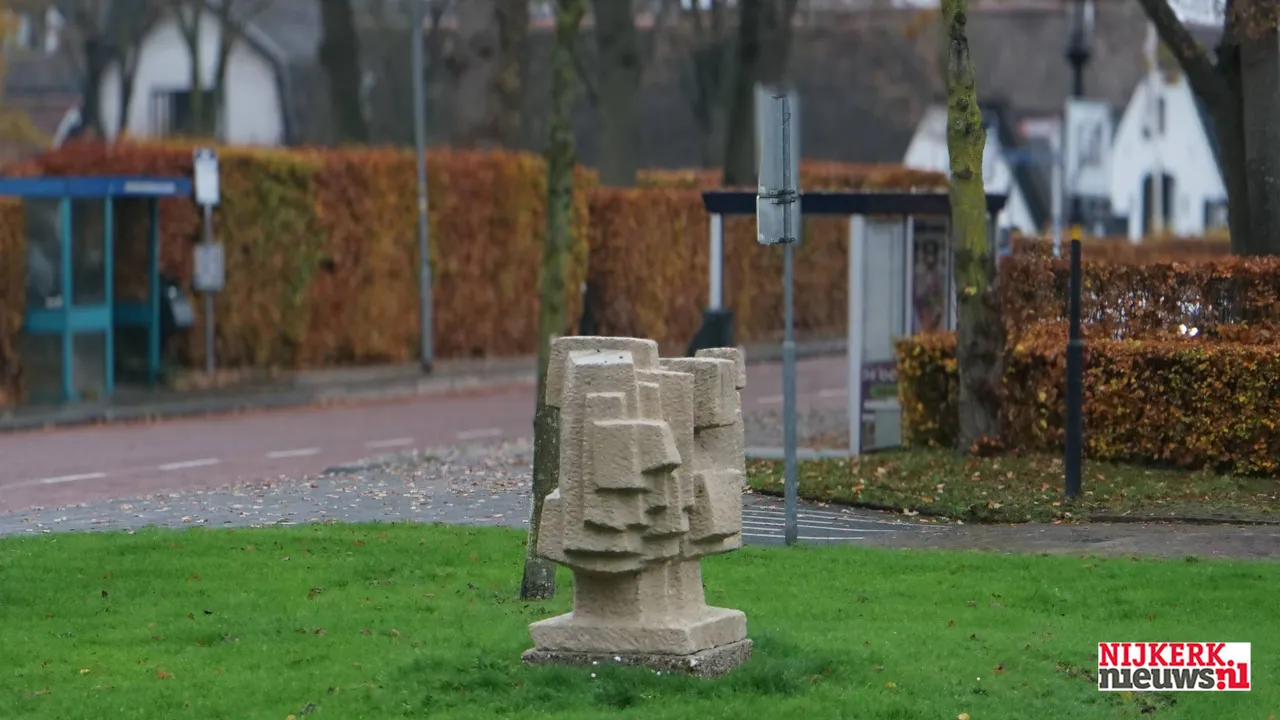 2025-11-14 bankje historisch hoeflake-8