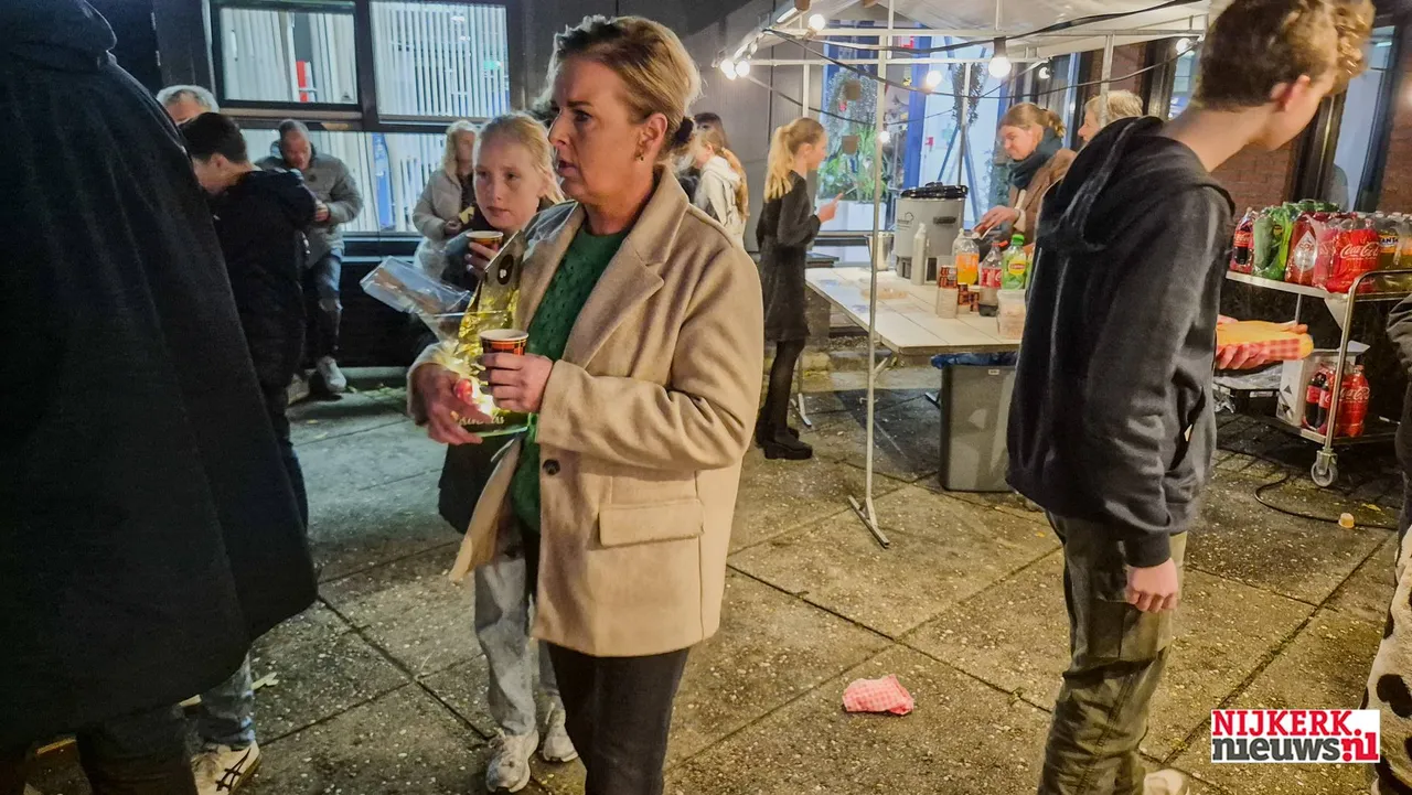 2025-12-09 kerstmarkt accent-2