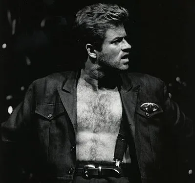 george michaelwikipediageorge michael tijdens de faith world tour in 1988 e1715865269485