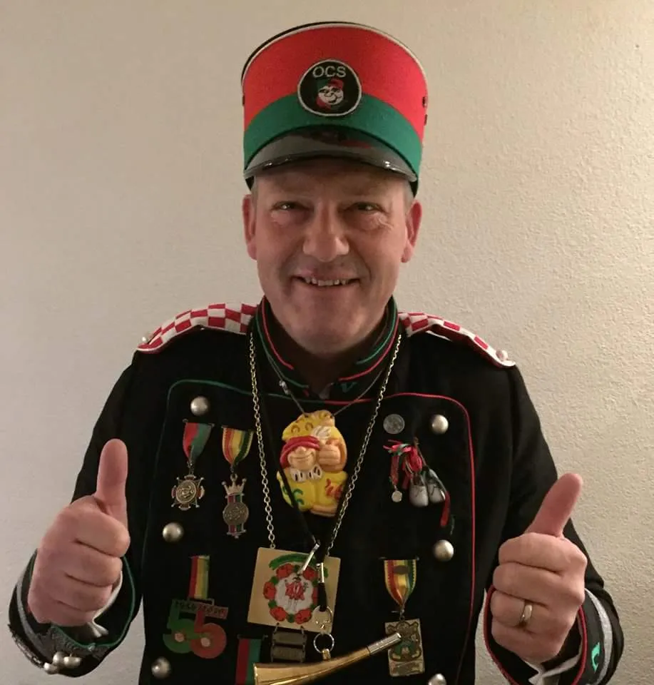 facebook 1446943511023