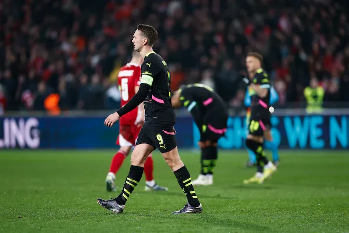 psv druipt af na teleurstellende champions league avond in frankrijk dure nederlaag tegen stade brest