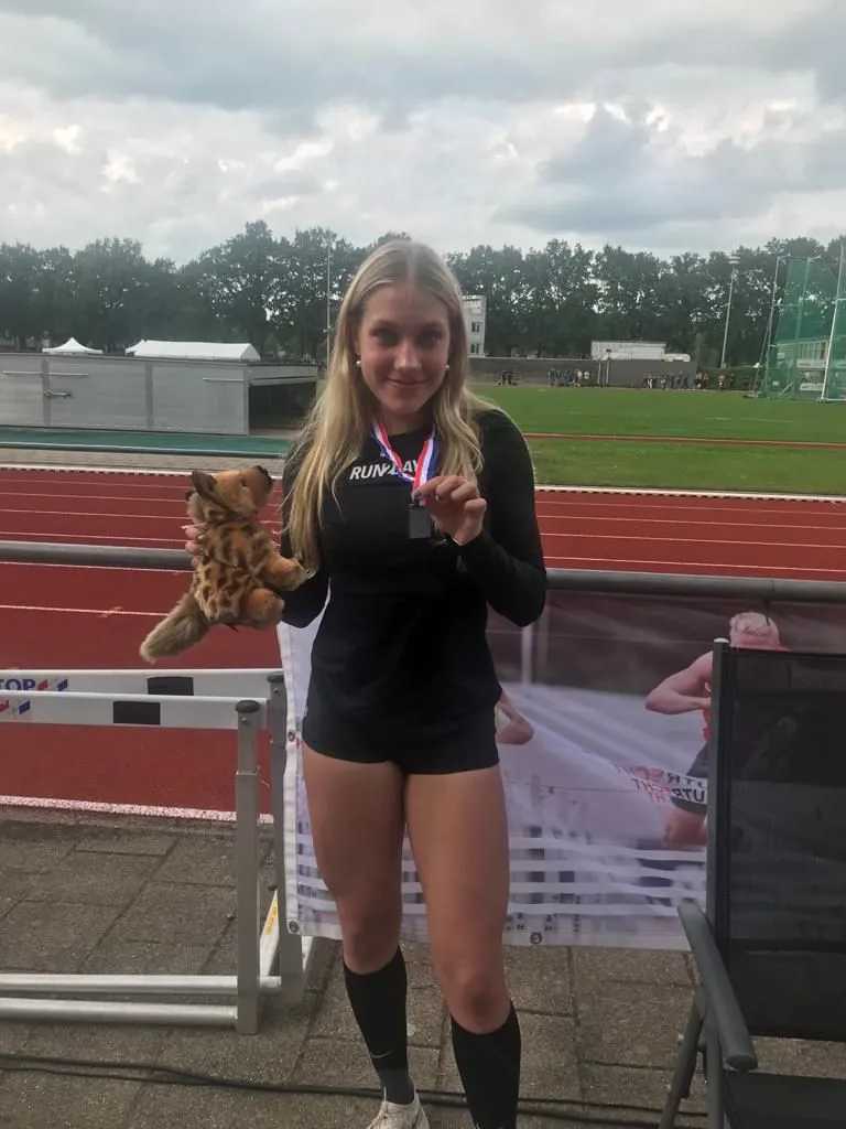 lynn behnke 2e 400 meter sprint vrouwen u18 1