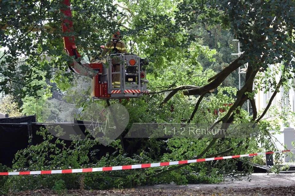 29 7 tak airborne museum