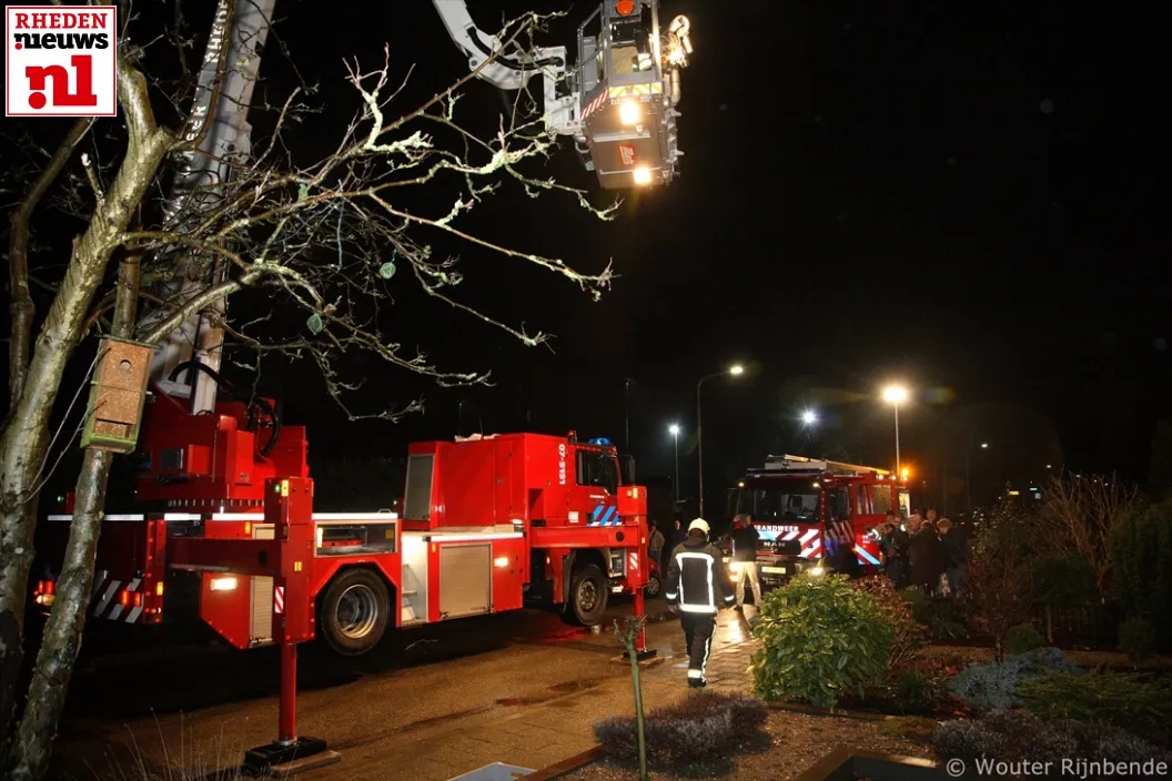 2015 03 04 brand ijsselsingel rheden004