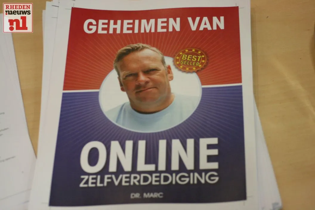 2015 10 22 preventiebijeenkomst over insluiping babbeltrucs en inbraken 039