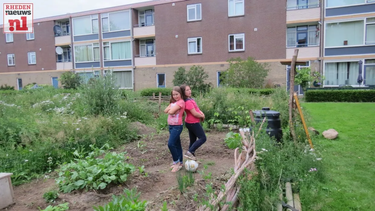 2016 07 01 buurtmoestuin rietgansplein kemphaanplein 015