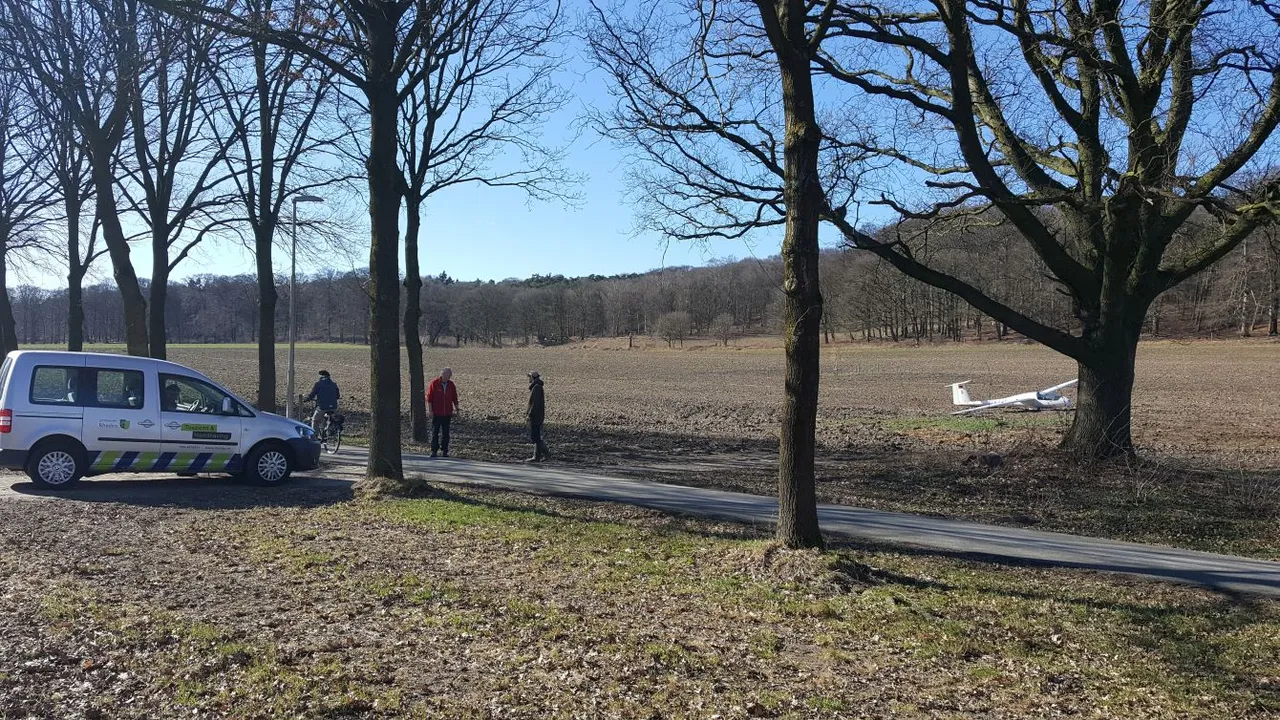 2018 03 21 zweefvliegtuigje 003