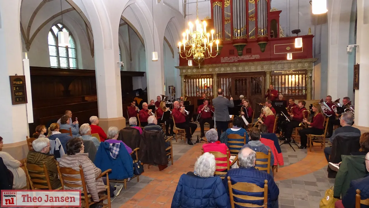 21 11 2021 rhedense fanfare corps geeft najaarsconcert in de dorpskerk te rheden 1