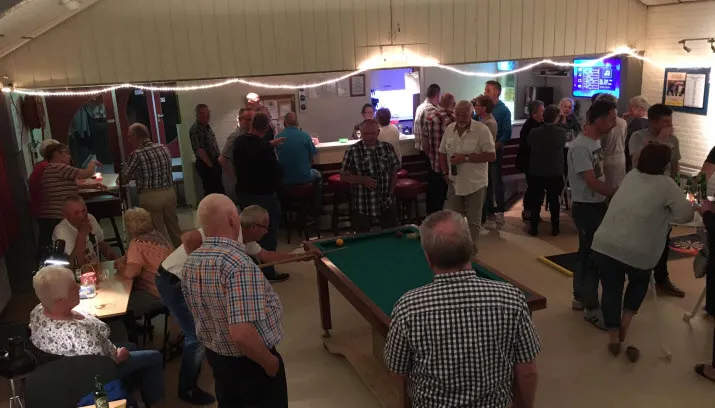 dorpscafc3a9 berry eskes2