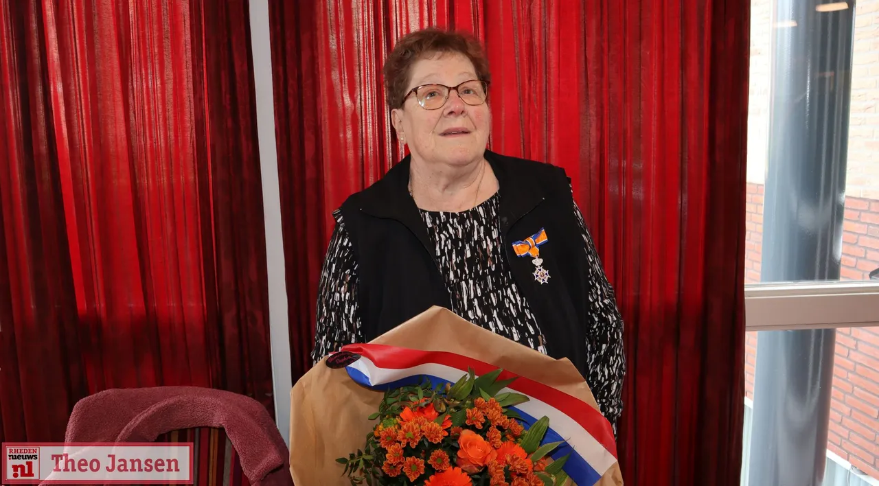 lintjesregen gemeente rheden 2024 diny van barneveld snellenburg lid in de orde van oranje nassau 1