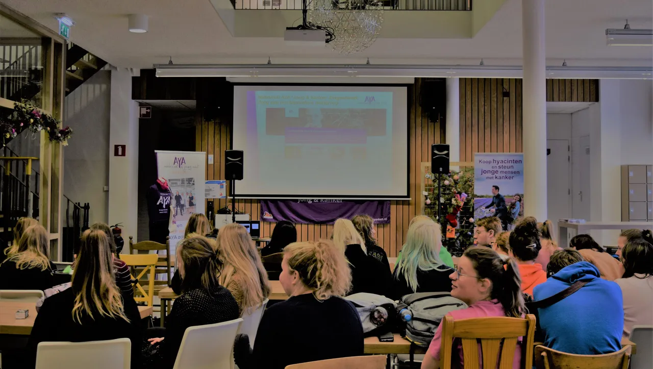 mbo studenten krijgen informatie over aya en sponsoractie tamara van de krol