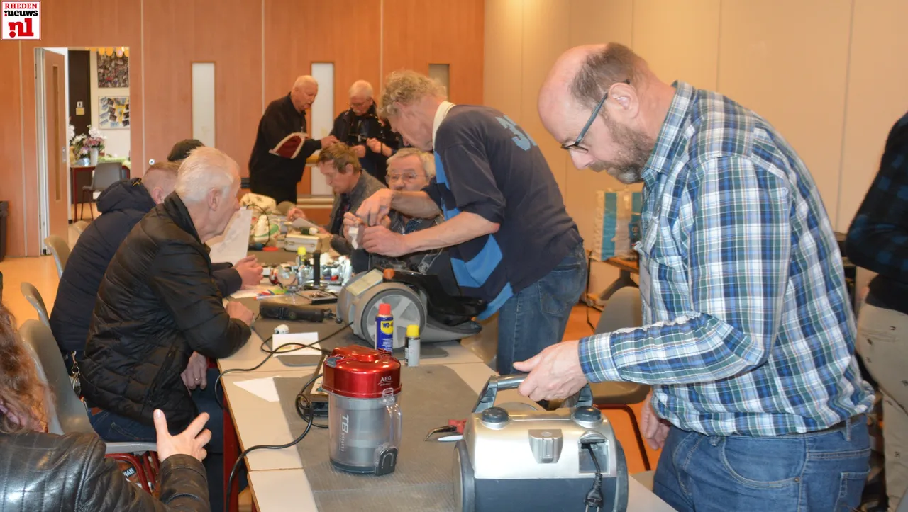 repair cafe velp 2023 rhedennieuwsnl 001