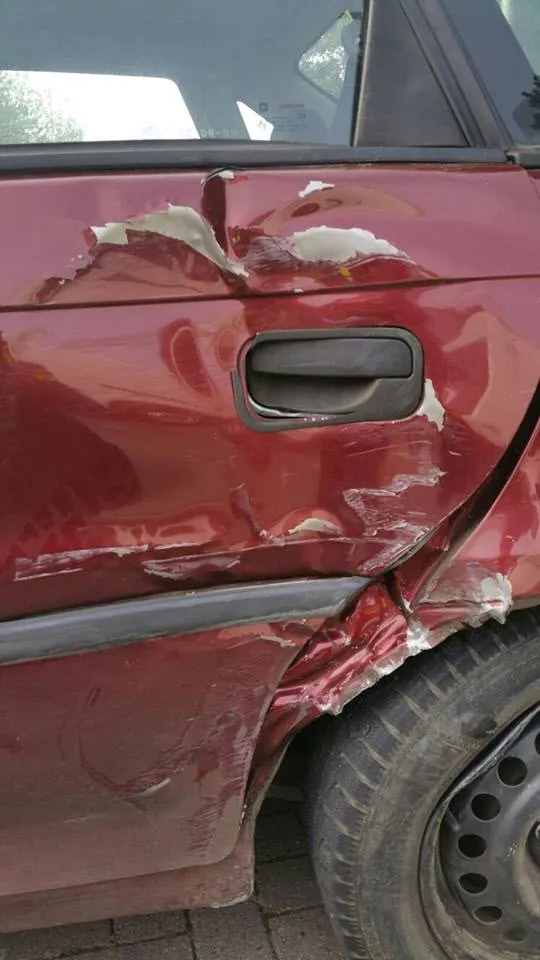 schade auto esso velperbroek