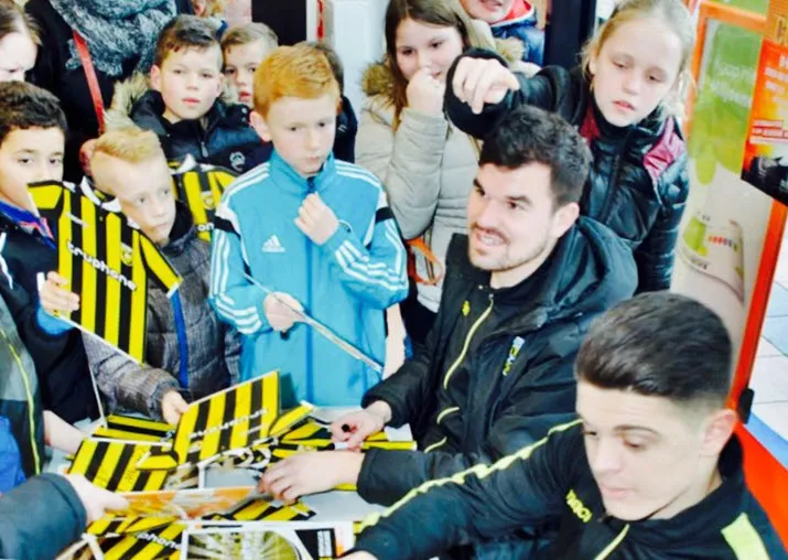 vitesse voetbalplaatjesverzamelboek2