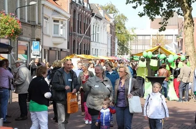 150608 domineestraat roosendaals treffen 2013 e1443049835125