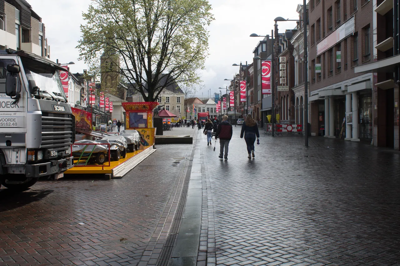 koningsdag vrijmarkt roosendaal 2